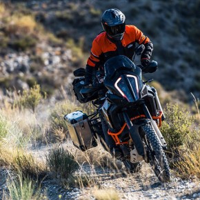 KTM スプリングキャンペーン KTM スプリングキャンペーン